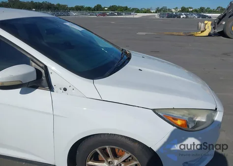 2018 Ford Focus Se z USA, uszkodzony, nr VIN 1FADP3K21JL315716